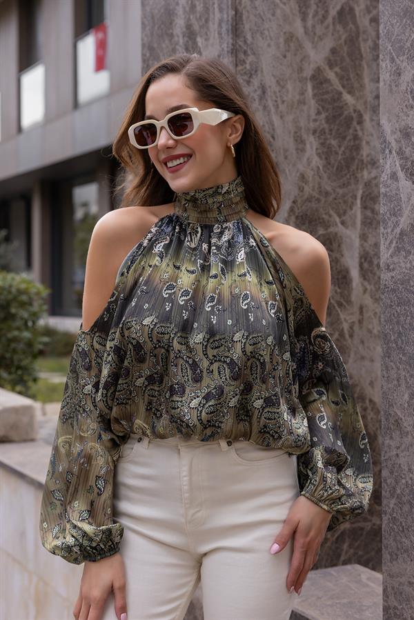 Halter Yaka Omuz Dekolteli Bluz - YEŞİL