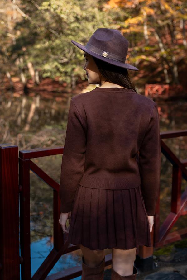 Knit Set with Cardigan - Brown