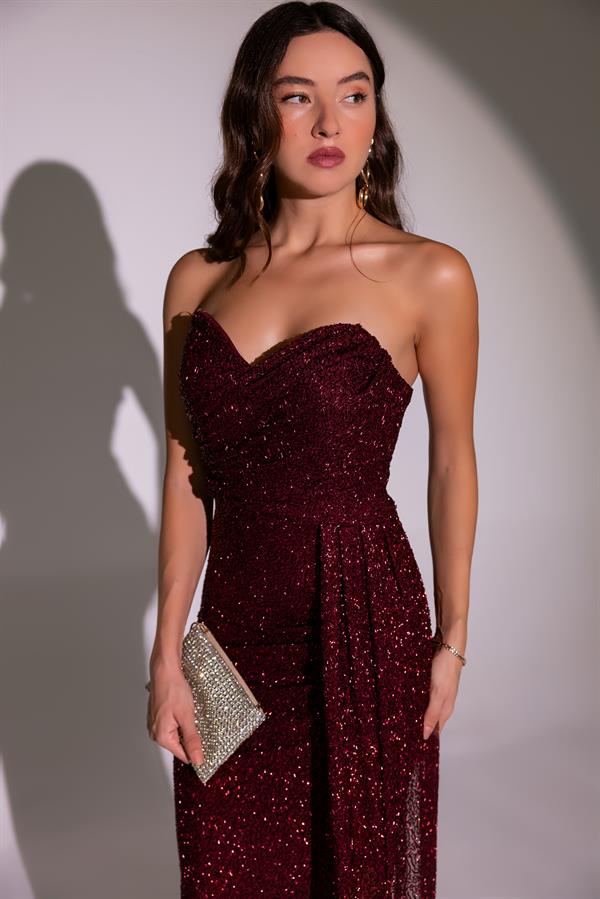 İşlemeli Yırtmaç Detay Abiye - BORDO