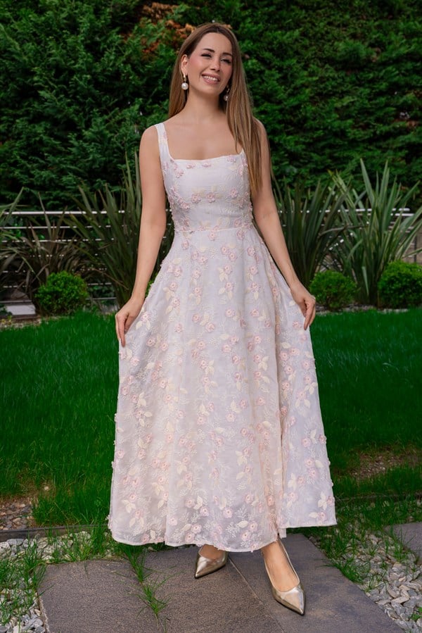 Kabartma Çiçek Desenli Elbise - KREM