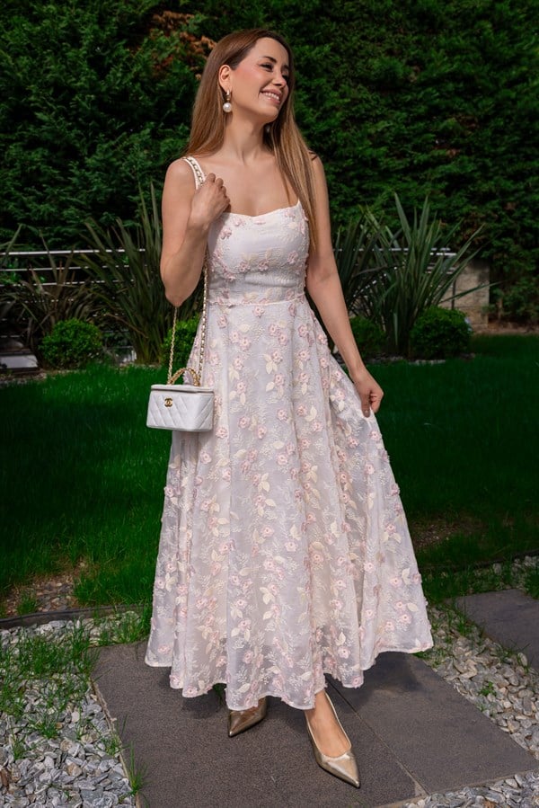 Kabartma Çiçek Desenli Elbise - KREM