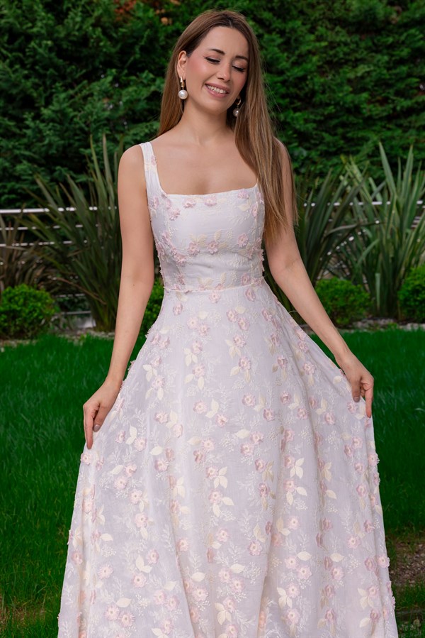 Kabartma Çiçek Desenli Elbise - KREM