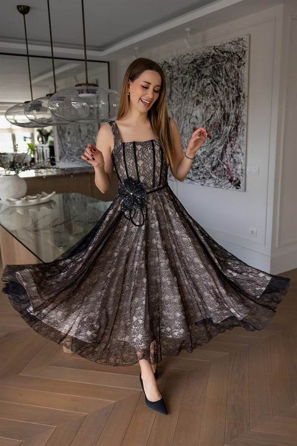 Kalın Askılı Dantelli Tasarım Abiye - SİYAH