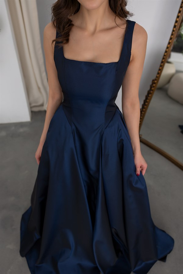 Kalın Askılı Kabarık Abiye - LACİVERT