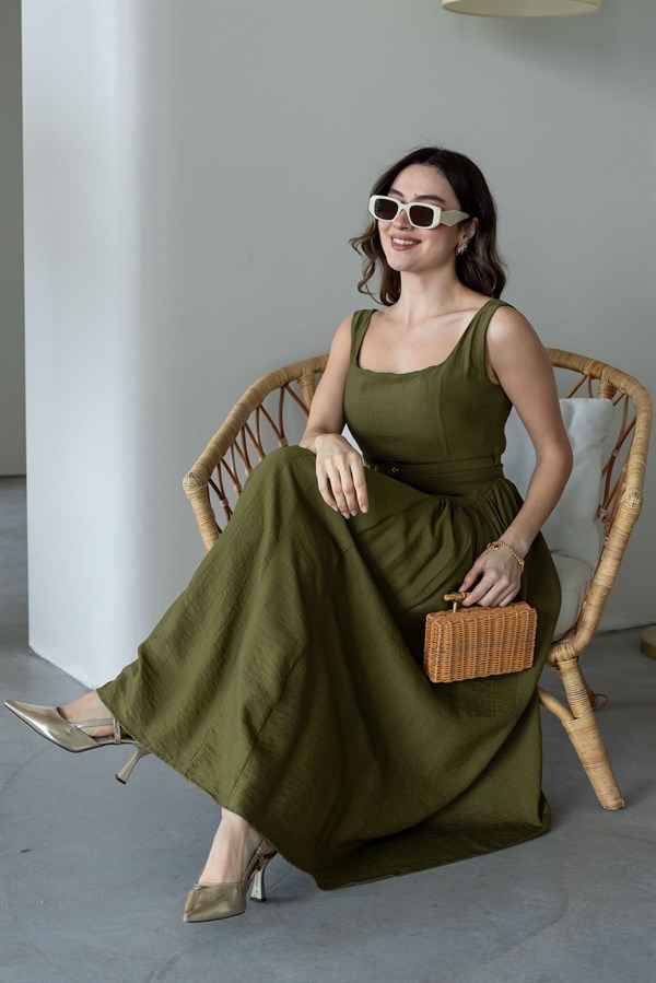 Kare Yaka Büzgülü Elbise - YAĞ YEŞİLİ