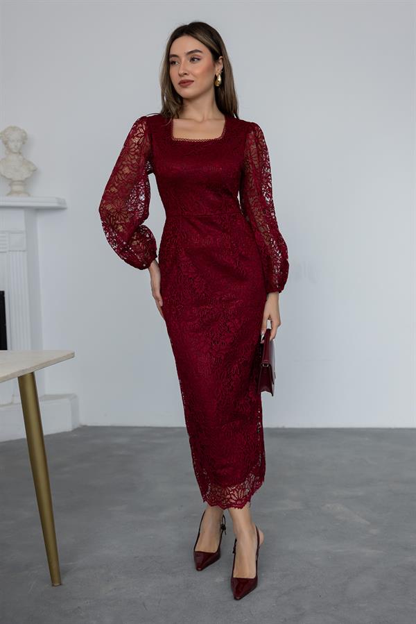 Kare Yaka Güpürlü Dantel Elbise - BORDO