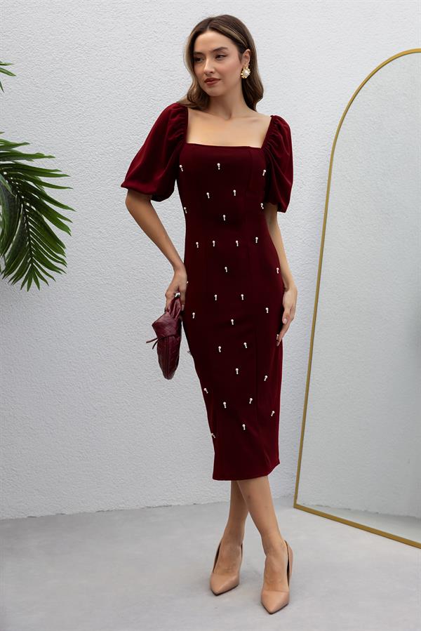 Kare Yaka İnci İşlemeli Elbise - BORDO