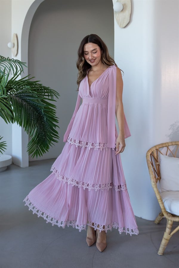 Kat Kat Pliseli Güpürlü Elbise - PEMBE