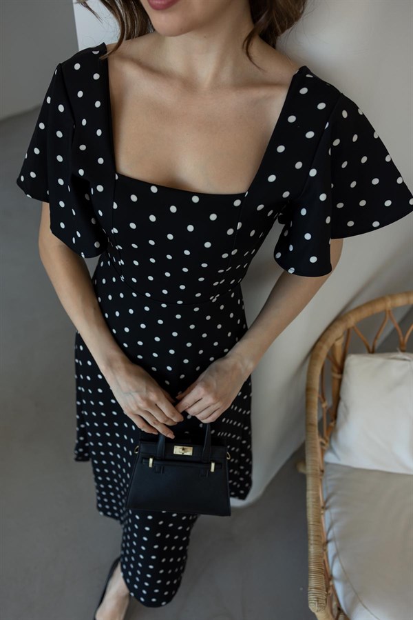 Kol Volanlı Puantiyeli Elbise - SİYAH