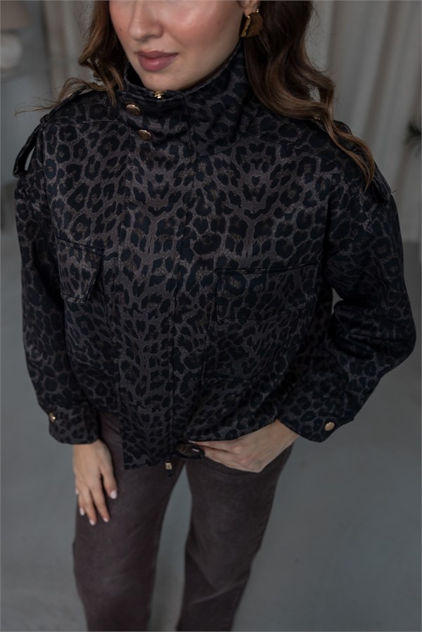 Leopar Desen Kapak Cepli Bomber Ceket - SİYAH
