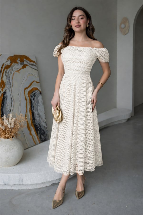 Madonna Yaka Simli Abiye - KREM