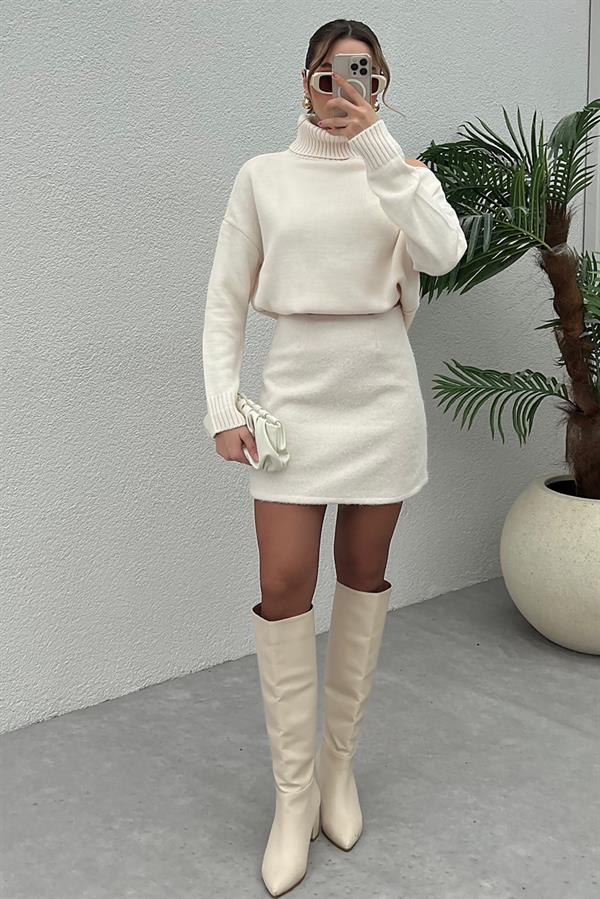 Mini Peluş Etek - KREM