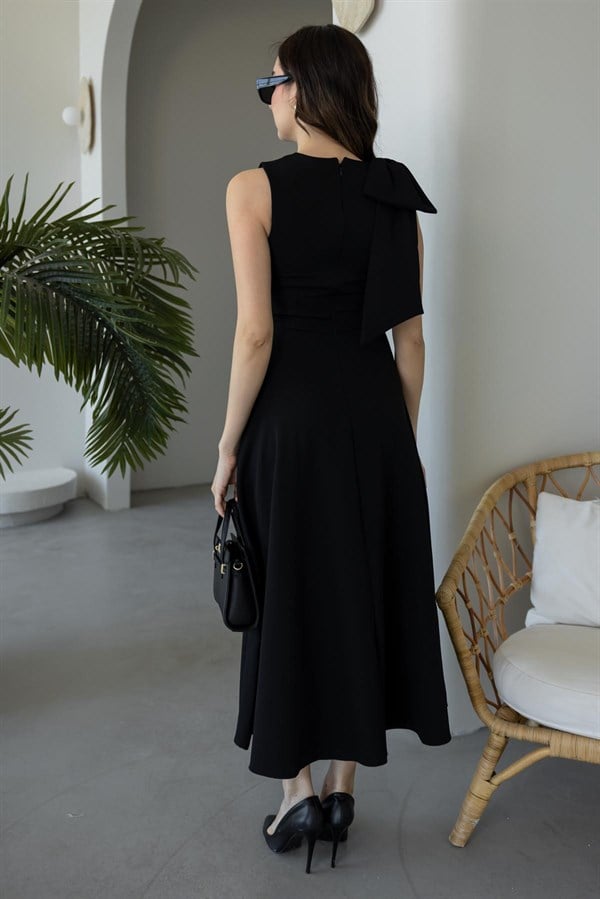 Omuz Fiyonklu Elbise - SİYAH