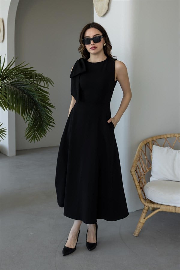 Omuz Fiyonklu Elbise - SİYAH