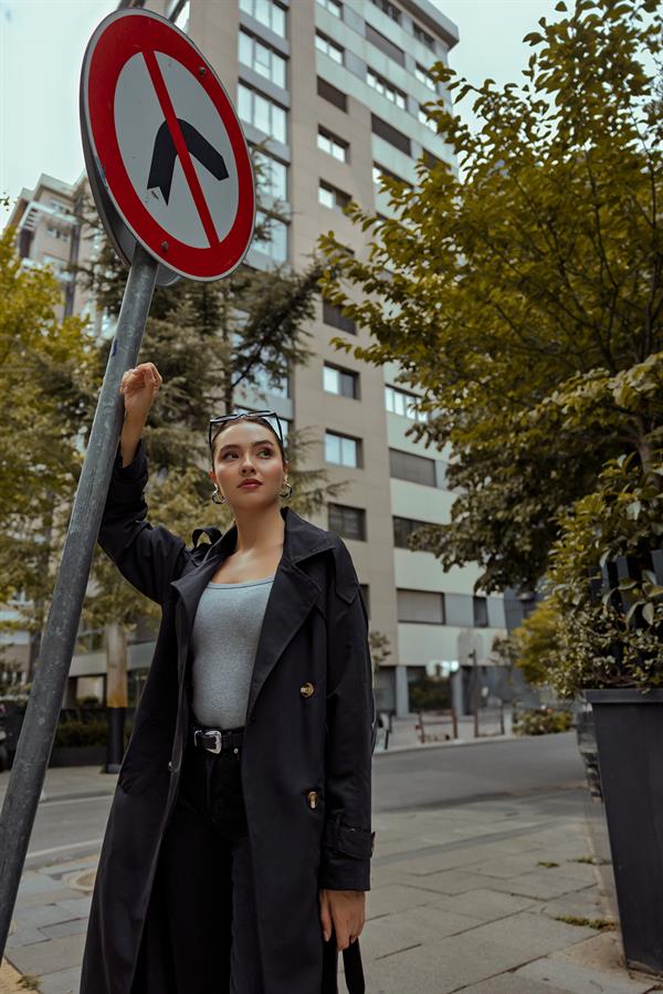 Oversize Kemerli Trençkot - SİYAH