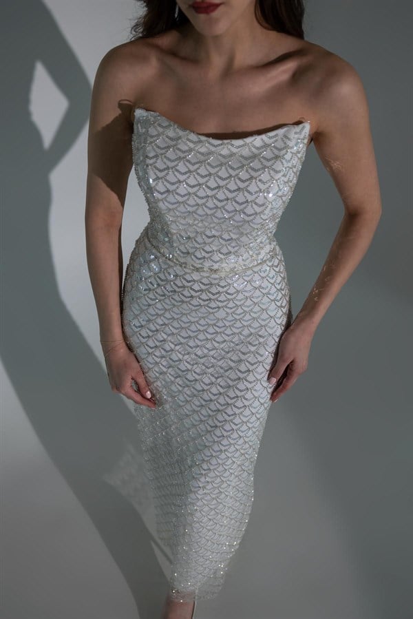 Pul İşlemeli Straplez Abiye - BEYAZ