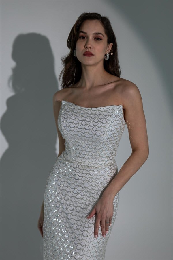 Pul İşlemeli Straplez Abiye - BEYAZ