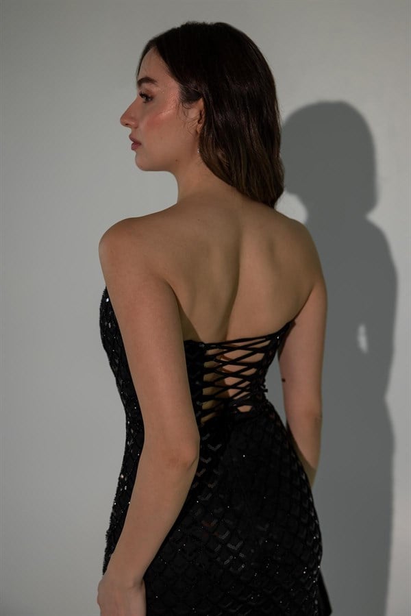 Pul İşlemeli Straplez Abiye - SİYAH