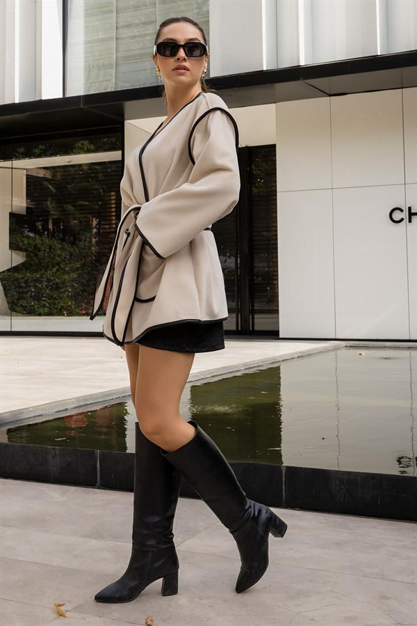 Şerit Geçişli Kaşe Ceket - KREM