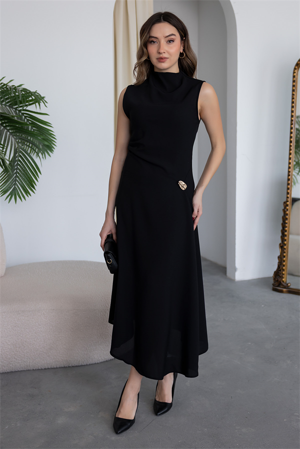 Sıfır Kol Aksesuarlı Elbise - SİYAH