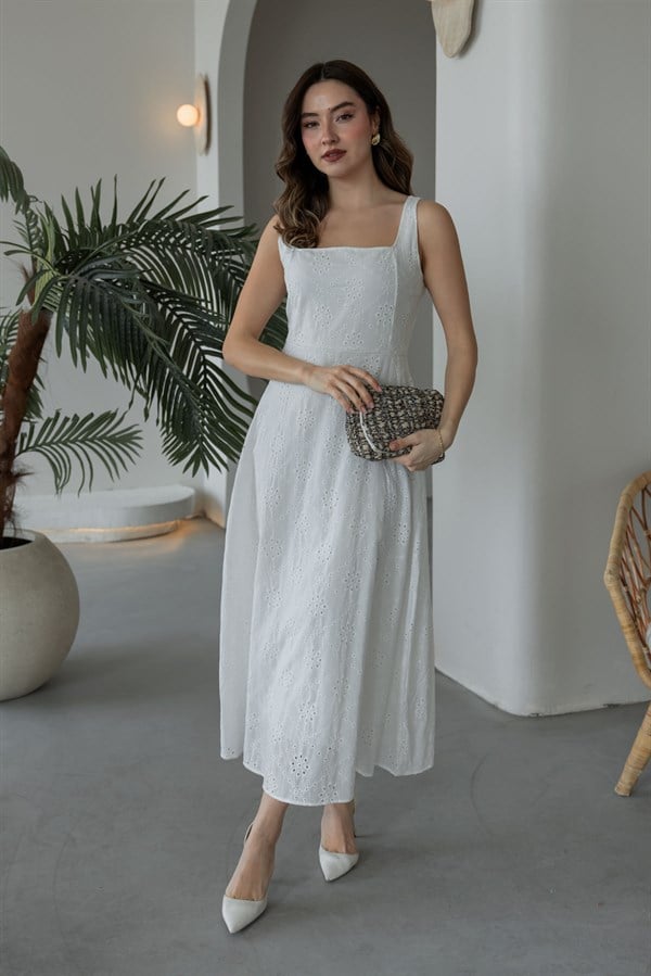 Sıfır Kol Brode Elbise - BEYAZ