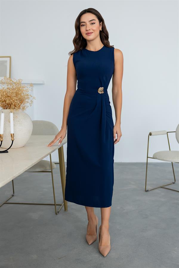 Sıfır Kol Broşlu Elbise - LACİVERT