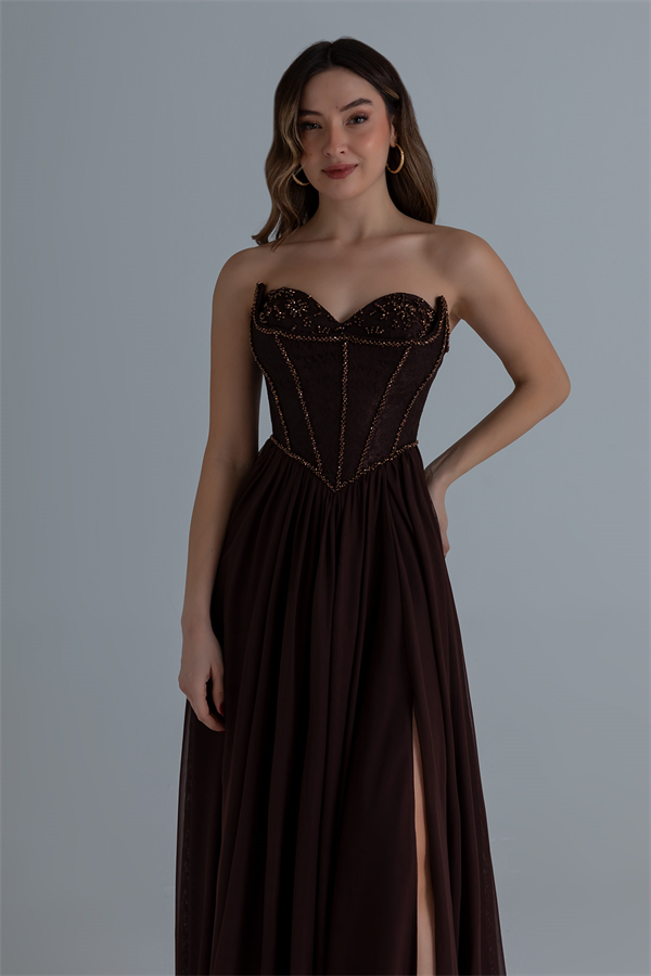 Straplez İşlemeli Kloş Abiye - KAHVERENGİ