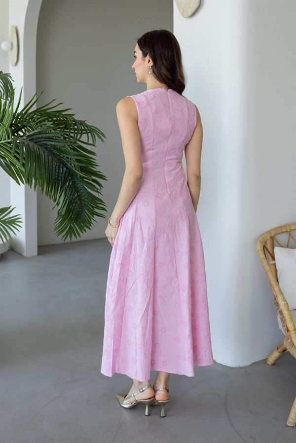 Süzene Nakışlı Elbise - PEMBE