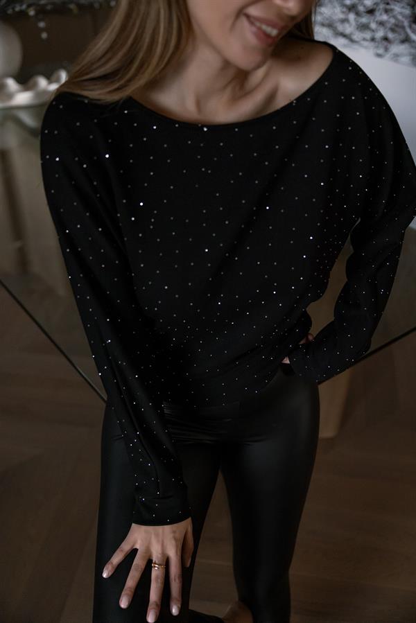 Taşlı Kayık Yaka Bluz - SİYAH