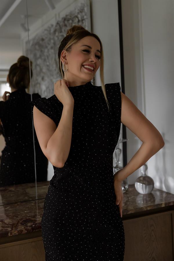 Taşlı Mini Elbise - SİYAH