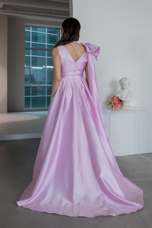Tek Omuz Gül Detaylı Abiye - PEMBE