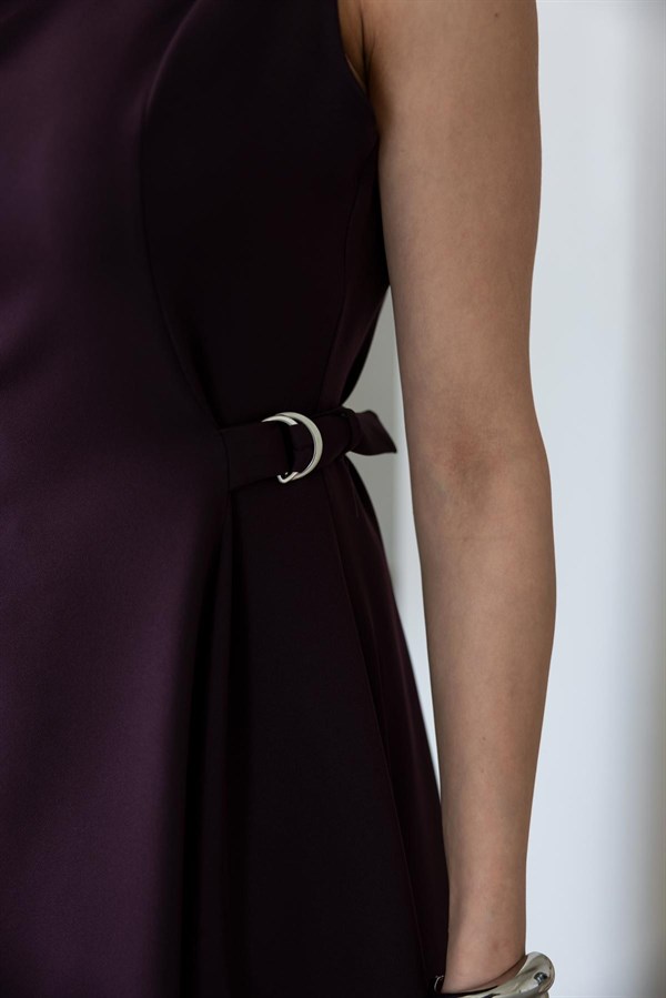 Toka Detaylı Elbise - MÜRDÜM