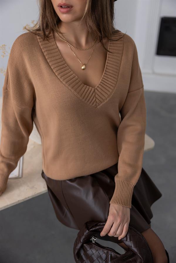 V Yaka Kazak - CAMEL