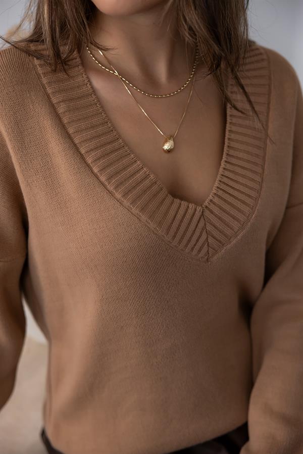 V Yaka Kazak - CAMEL