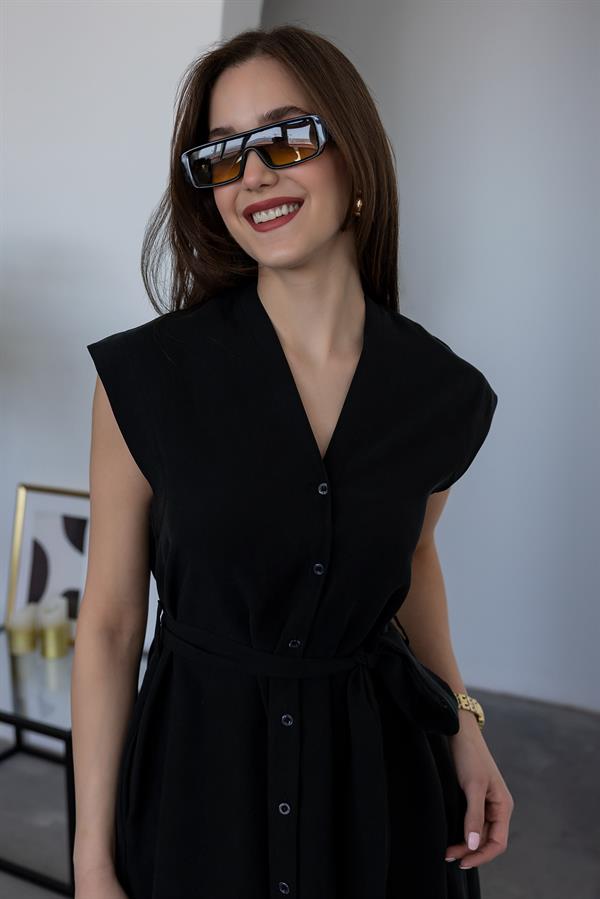 V Yaka Kuşaklı Elbise - SİYAH