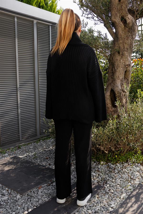 V Yaka Şallı Triko Takım - SİYAH