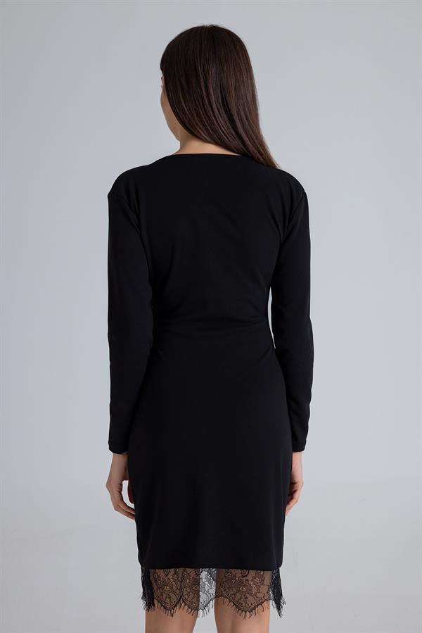 V Yaka Tül Detaylı Elbise - SİYAH