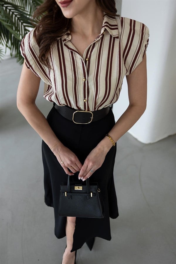 Vatkalı Gömlek Detay Elbise - SİYAH