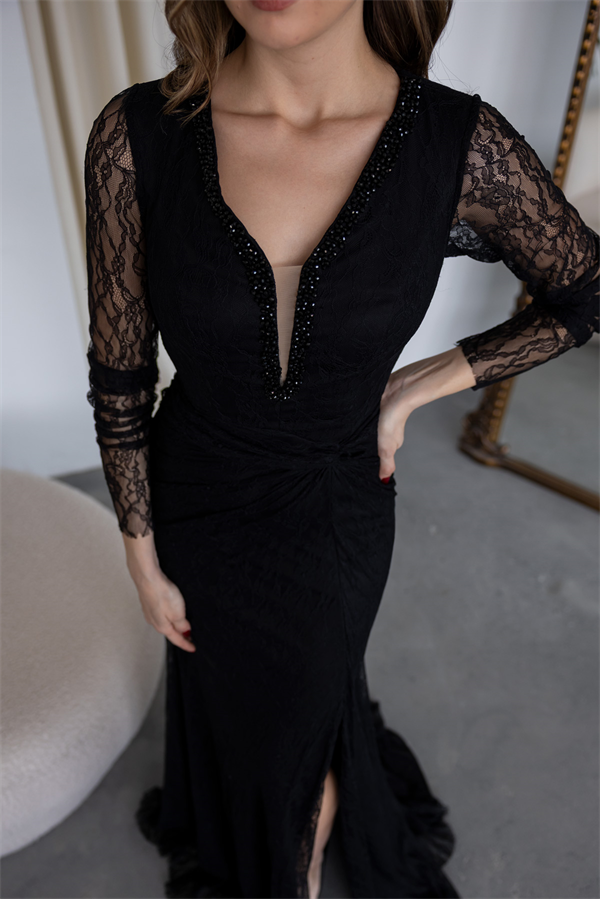 Yaka Boncuk İşlemeli Dantelli Abiye - SİYAH