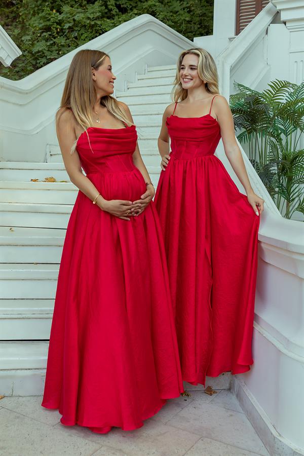 Yırtmaçlı Uzun Abiye - KIRMIZI