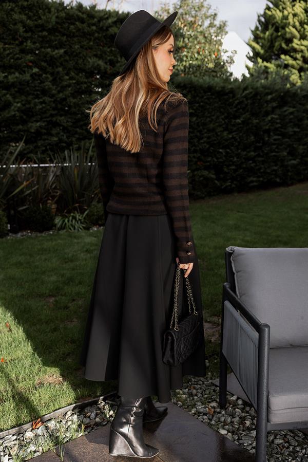 Yırtmaçlı Uzun Kloş Etek - SİYAH