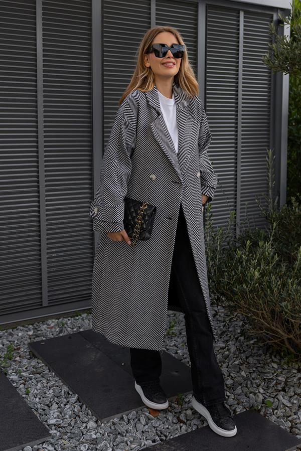 Zebra Desenli Kaban - SİYAH