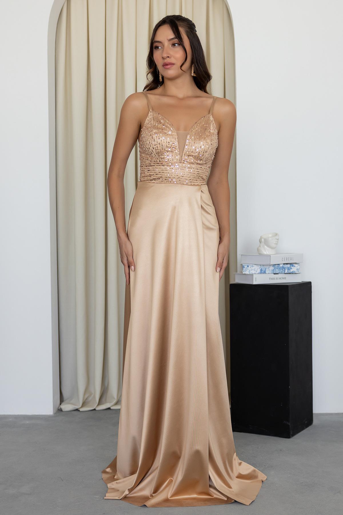 Gold Robes de Soiree