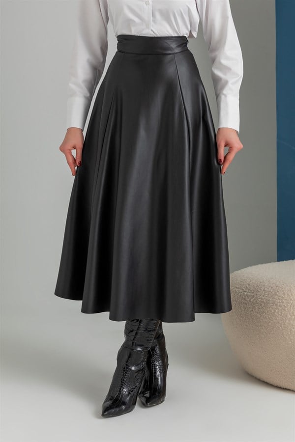 Black Skirt