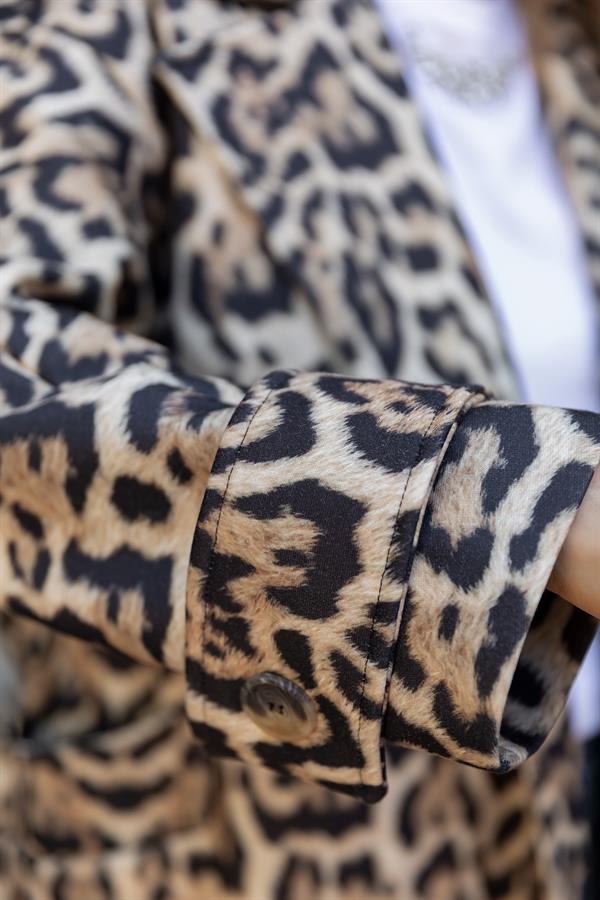 Beige Coat & Topcoat