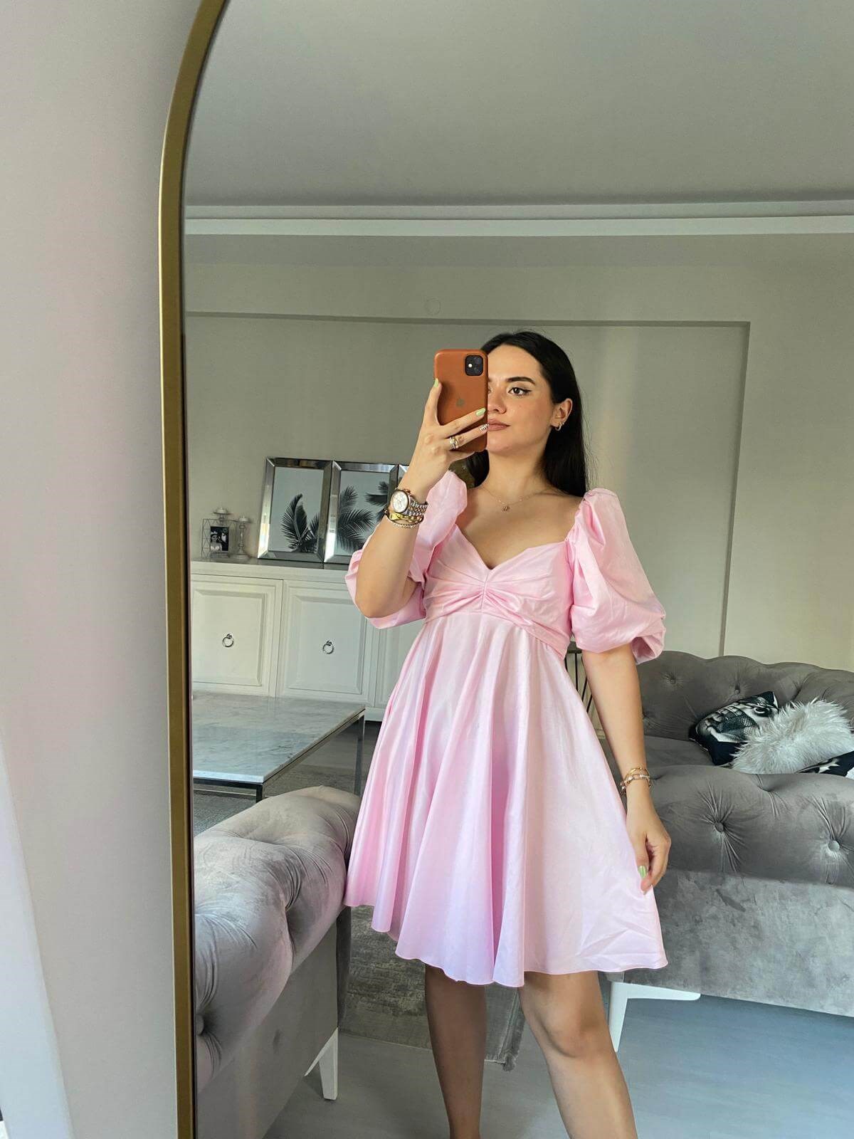 BALON KOL ELBİSE PUDRA