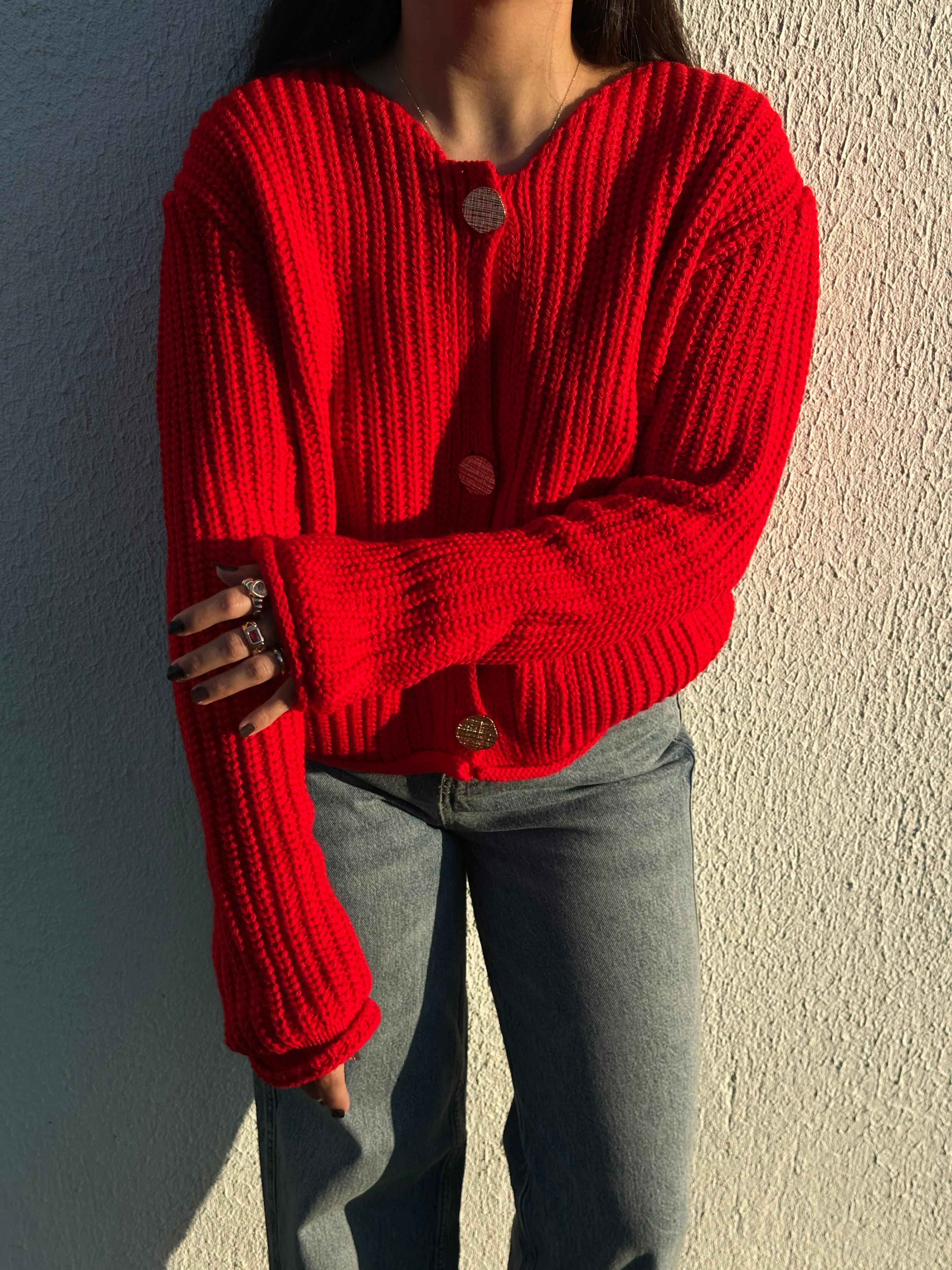 KIRMIZI GOLD DÜGMELİ HIRKA