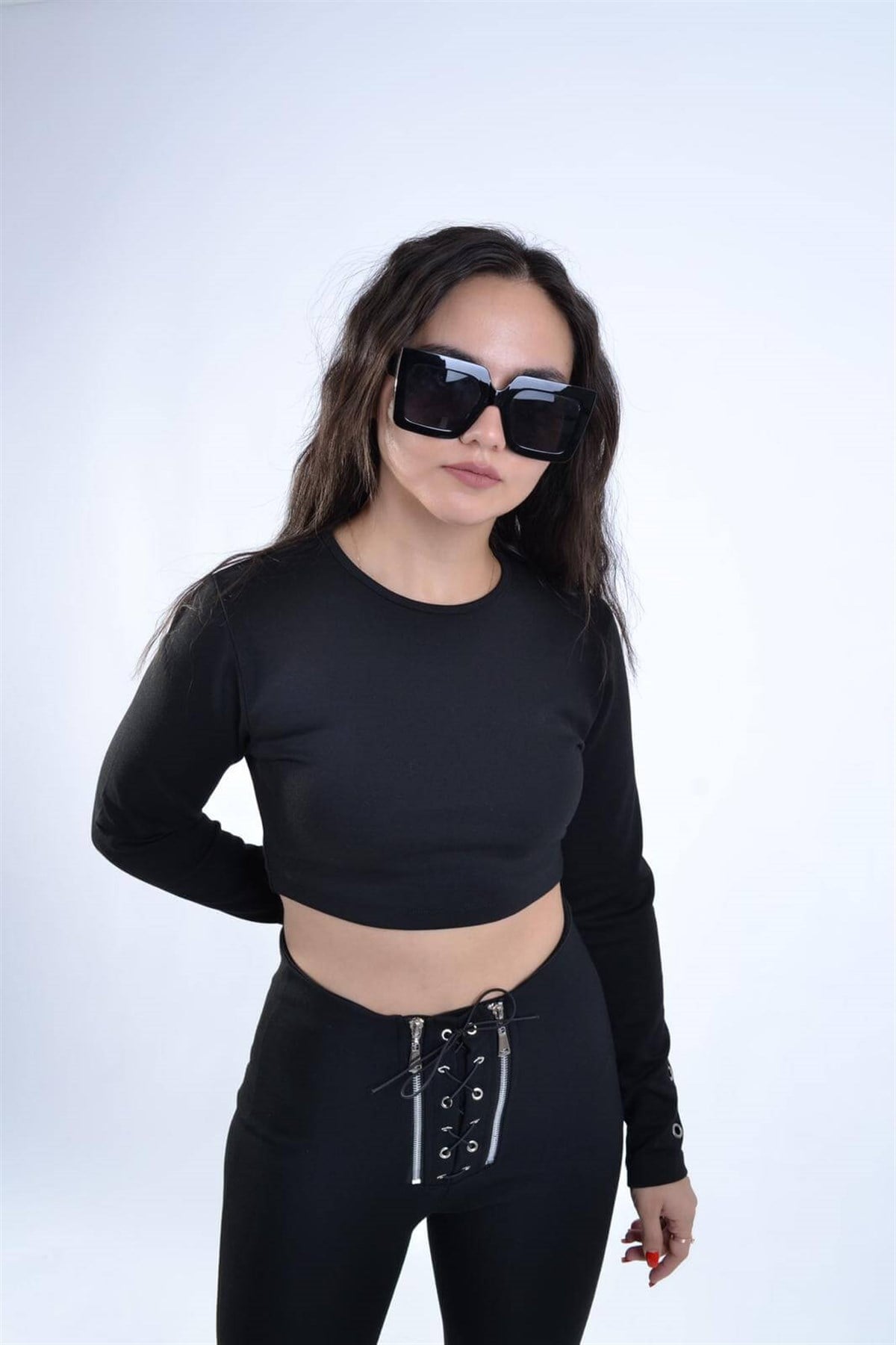 KUŞ GÖZÜ DETAYLI ÇELİK ÖRME CROP