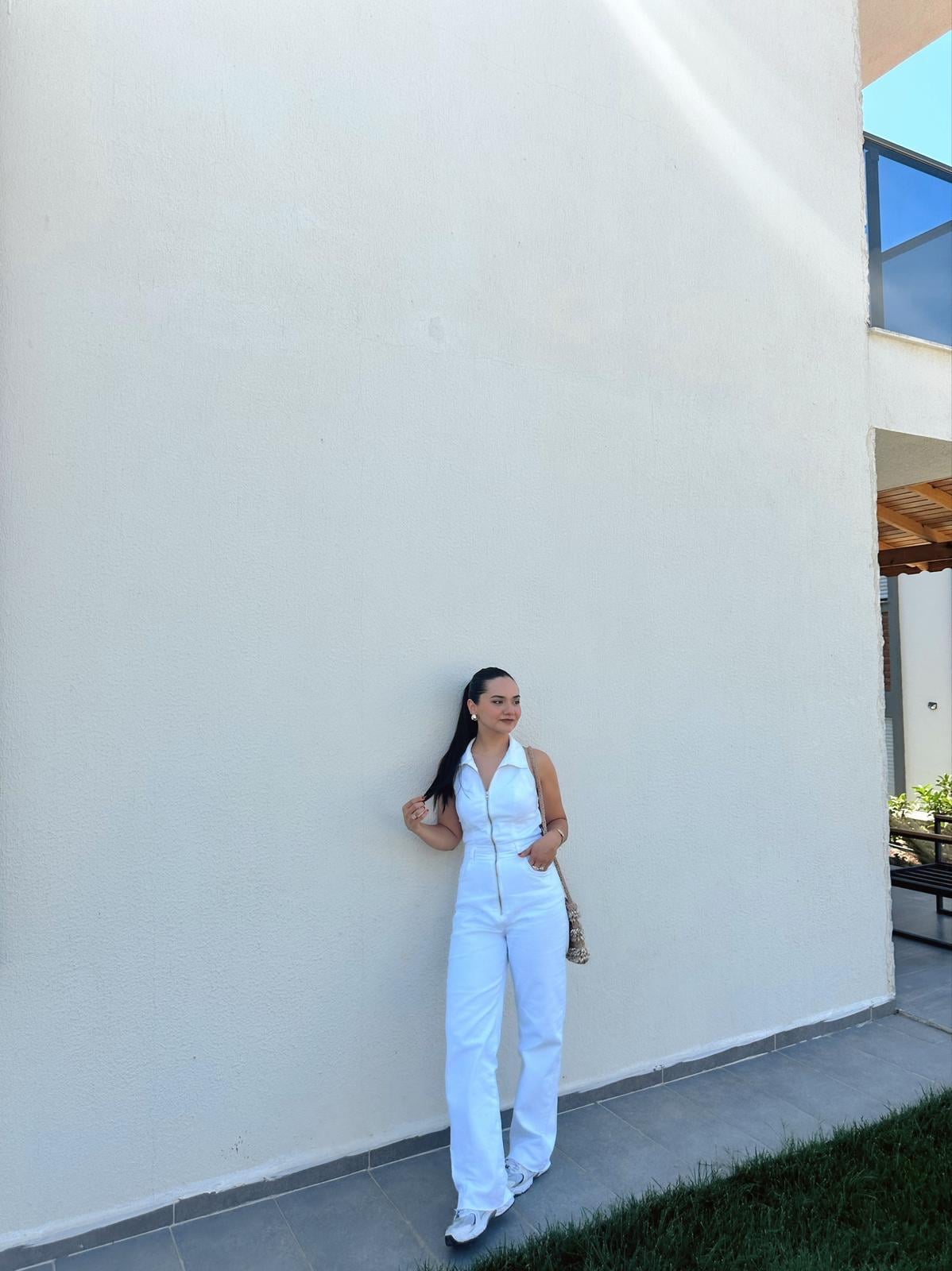 SIRT DEKOLTELİ FERMUARLI TULUM