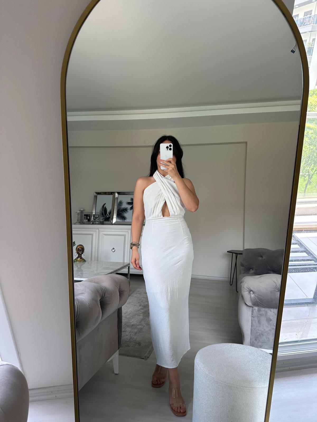 SIRT DEKOLTELİ KALEM ELBİSE